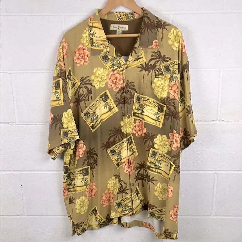 Tommy Bahama men’s silk postcards Hawaiian button up short sleeve shirt